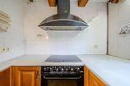 MASIA A SILS AMB AMPLI TERRENY