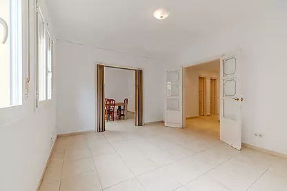 PIS DE 4 HABITACIONS EN VENDA A L'EIXAMPLE